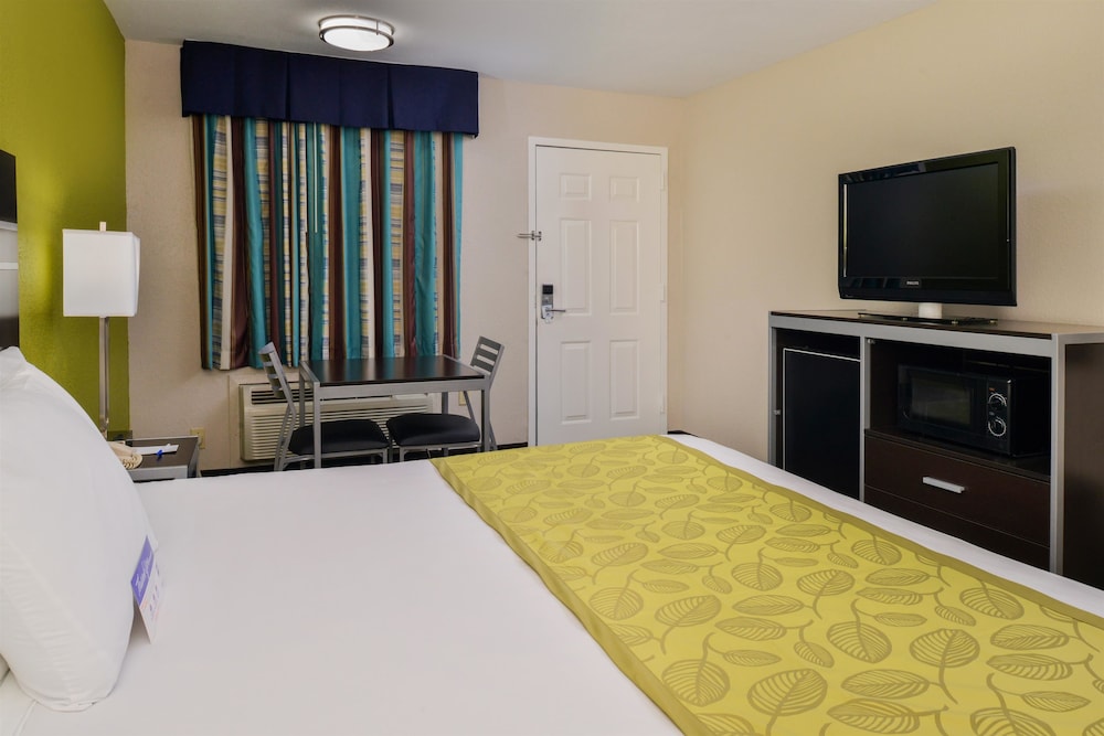 Americas Best Value Inn Pasadena Houston 14/20