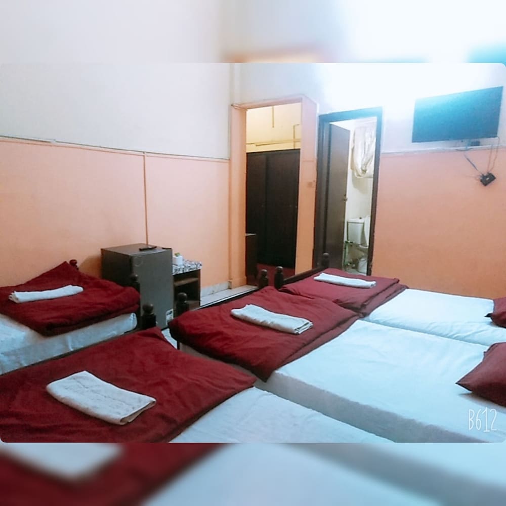 New Palace Hostel 15/38