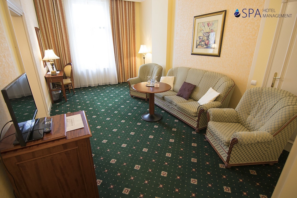 Humboldt Park Hotel Spa 40/60