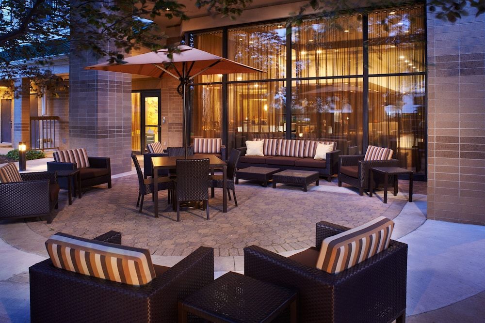 Courtyard Kansas City Overland Park/Convention Center 29/38