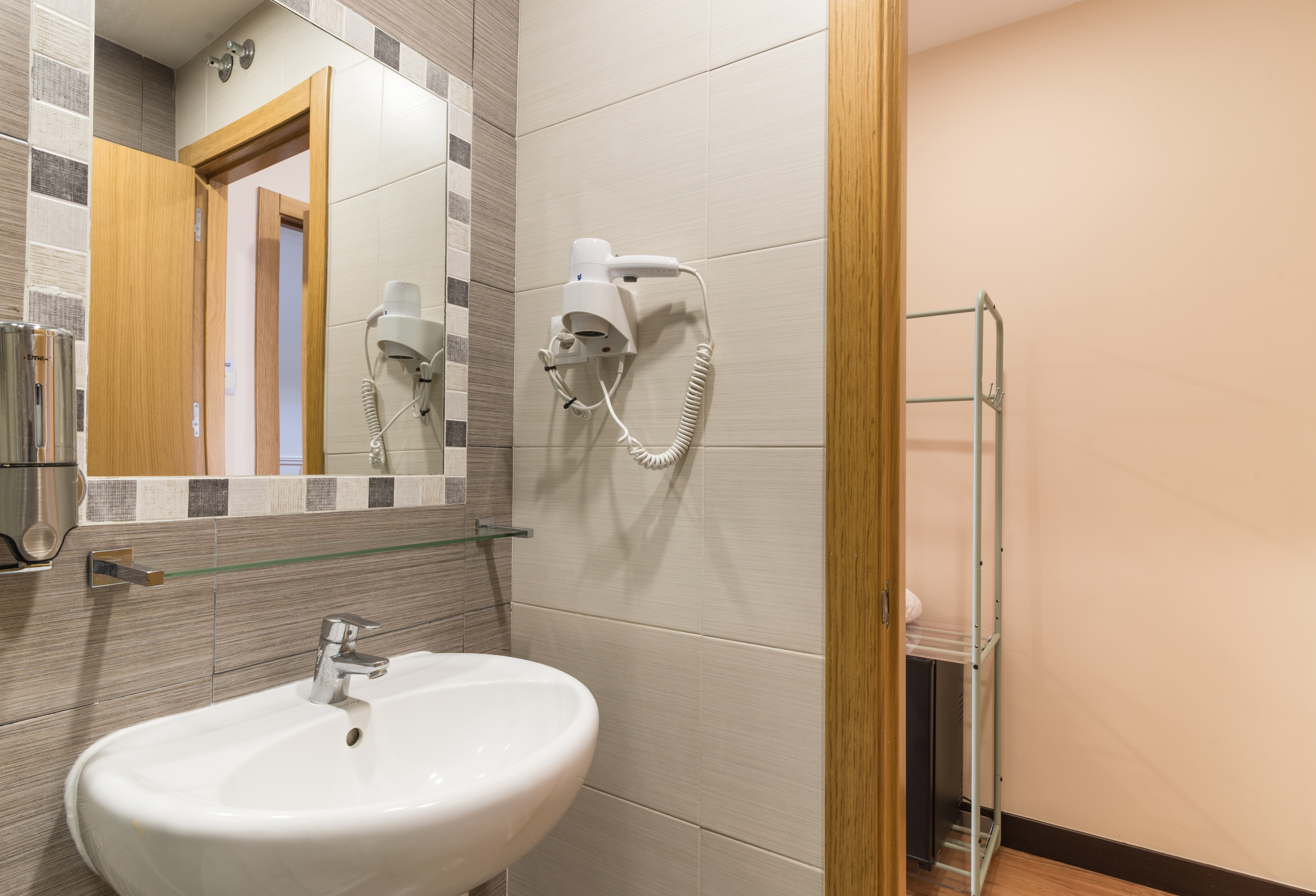 Hostal Art Madrid 45/50