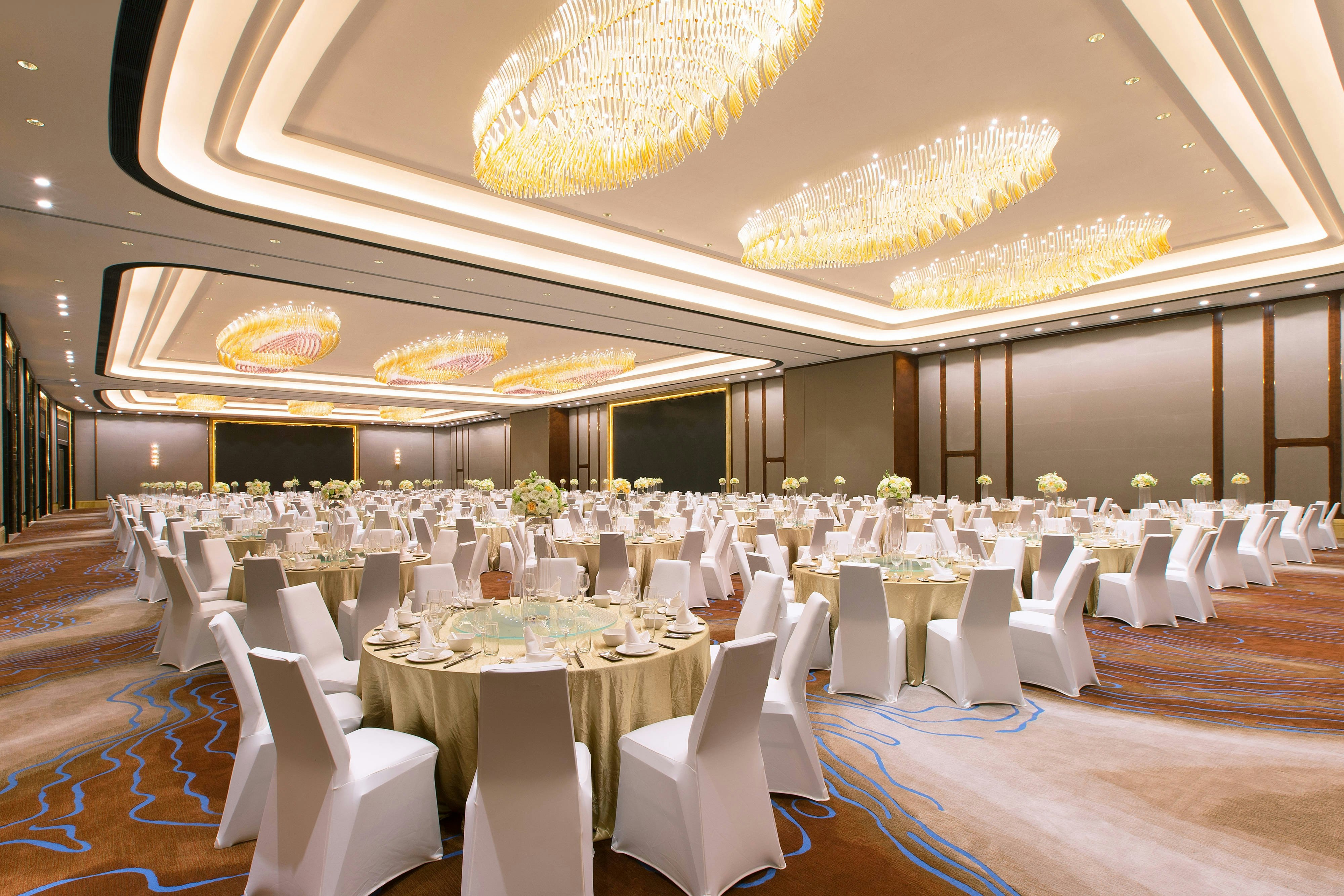 Sheraton Zhanjiang Hotel 43/48