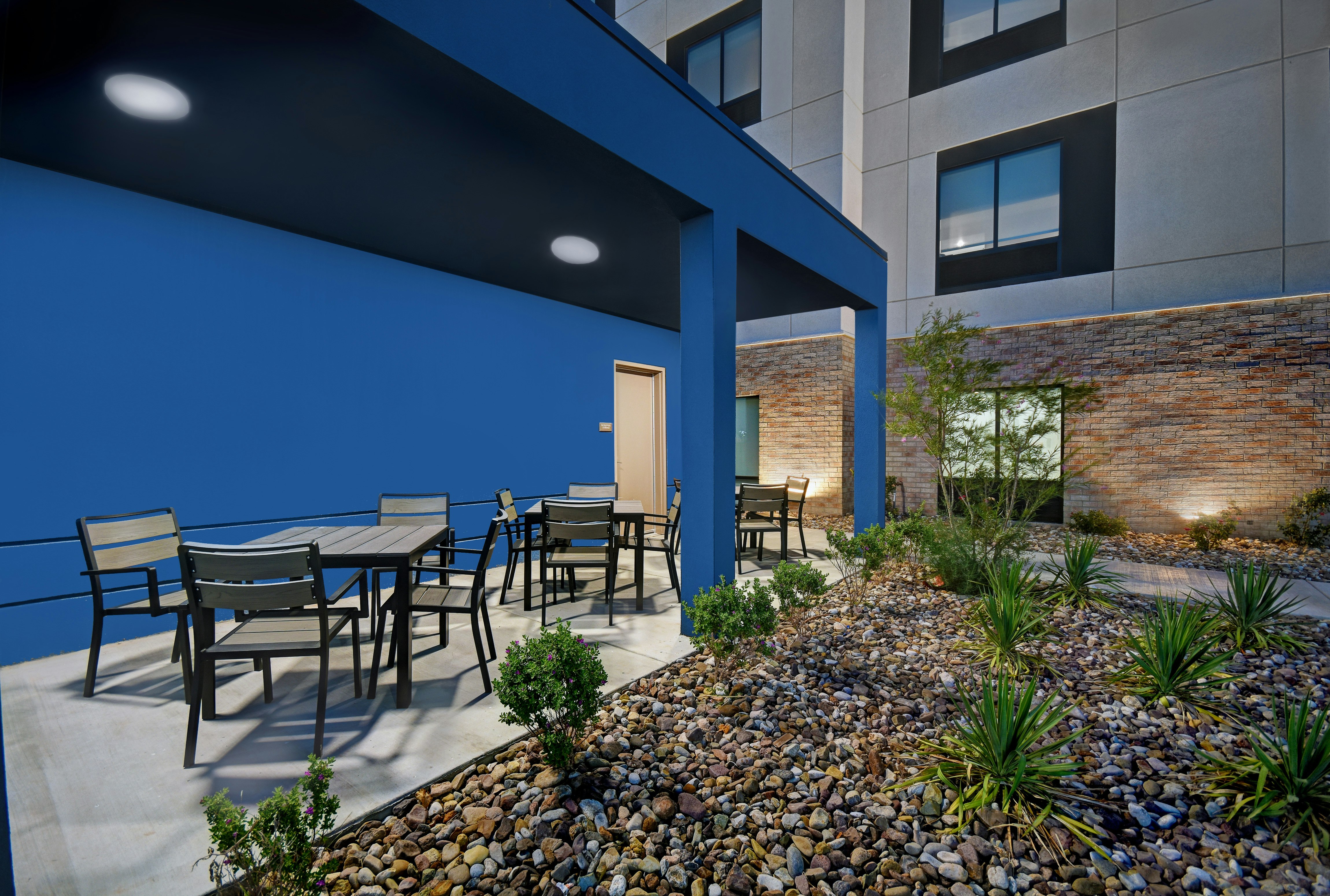 Hampton Inn Midland South 42/58