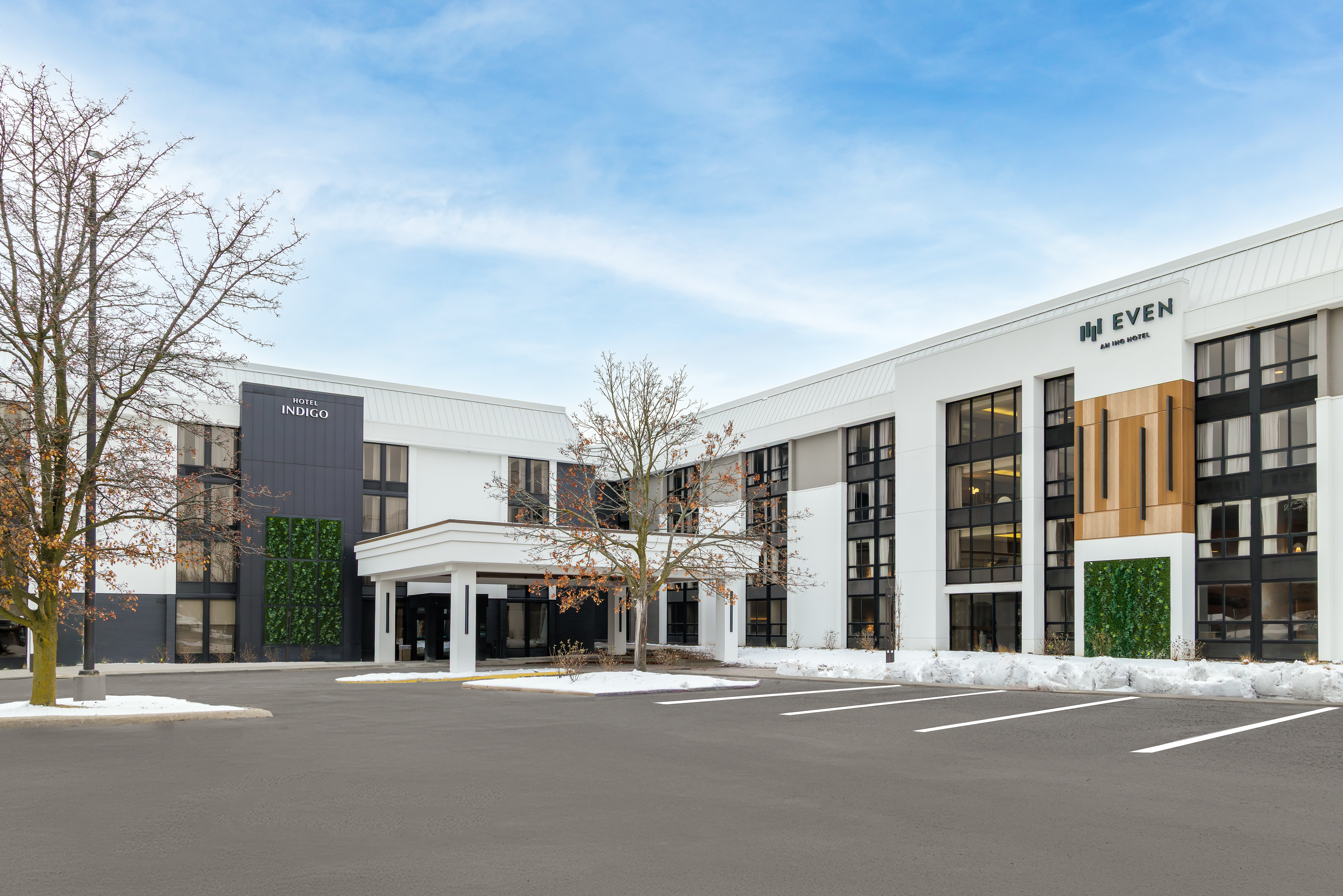 Troy Inn & Suites 48/50