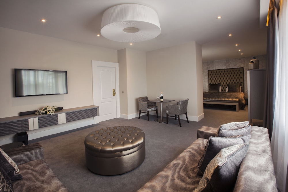 Talbot Hotel Midleton 38/60