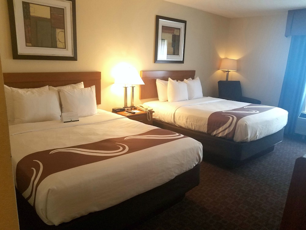 Quality Inn Morris I-80 22/45