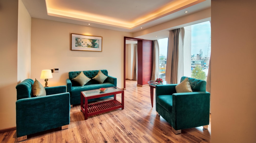 Golden Tulip Essential Jaipur 22/43