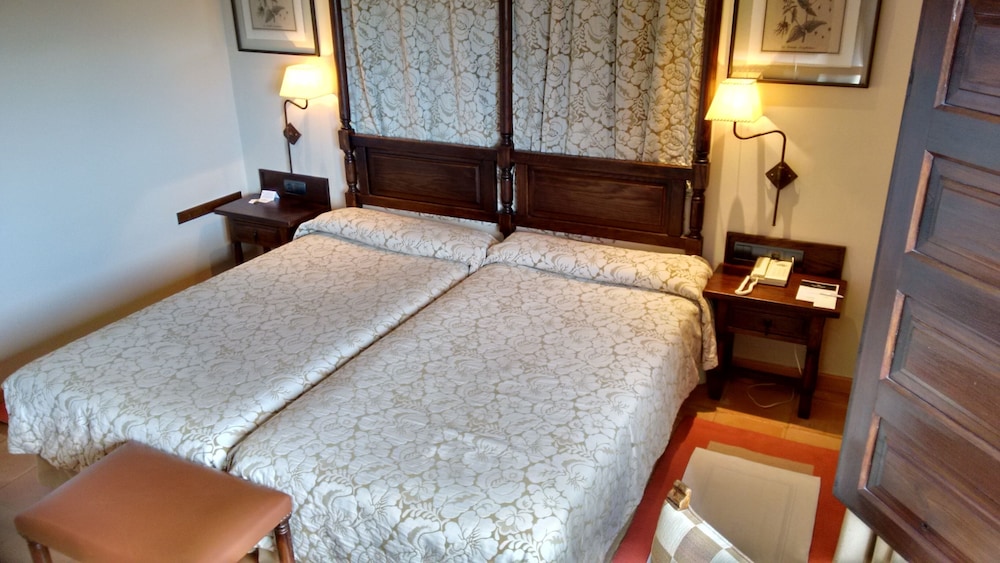Parador de Sos del Rey Catolico 25/71