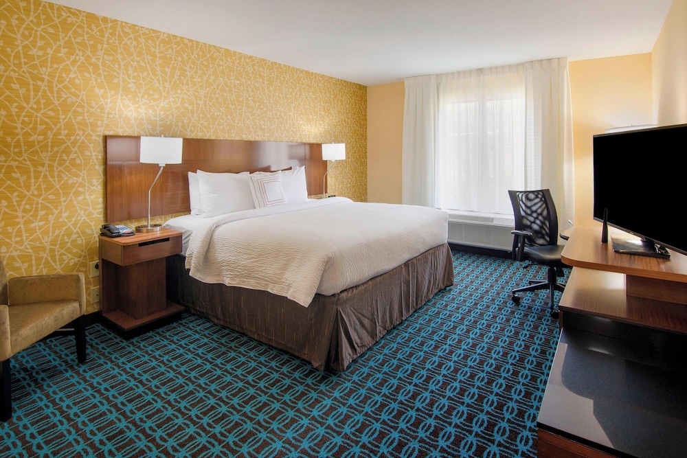 Fairfield Inn And Suites Abingdon 8/29