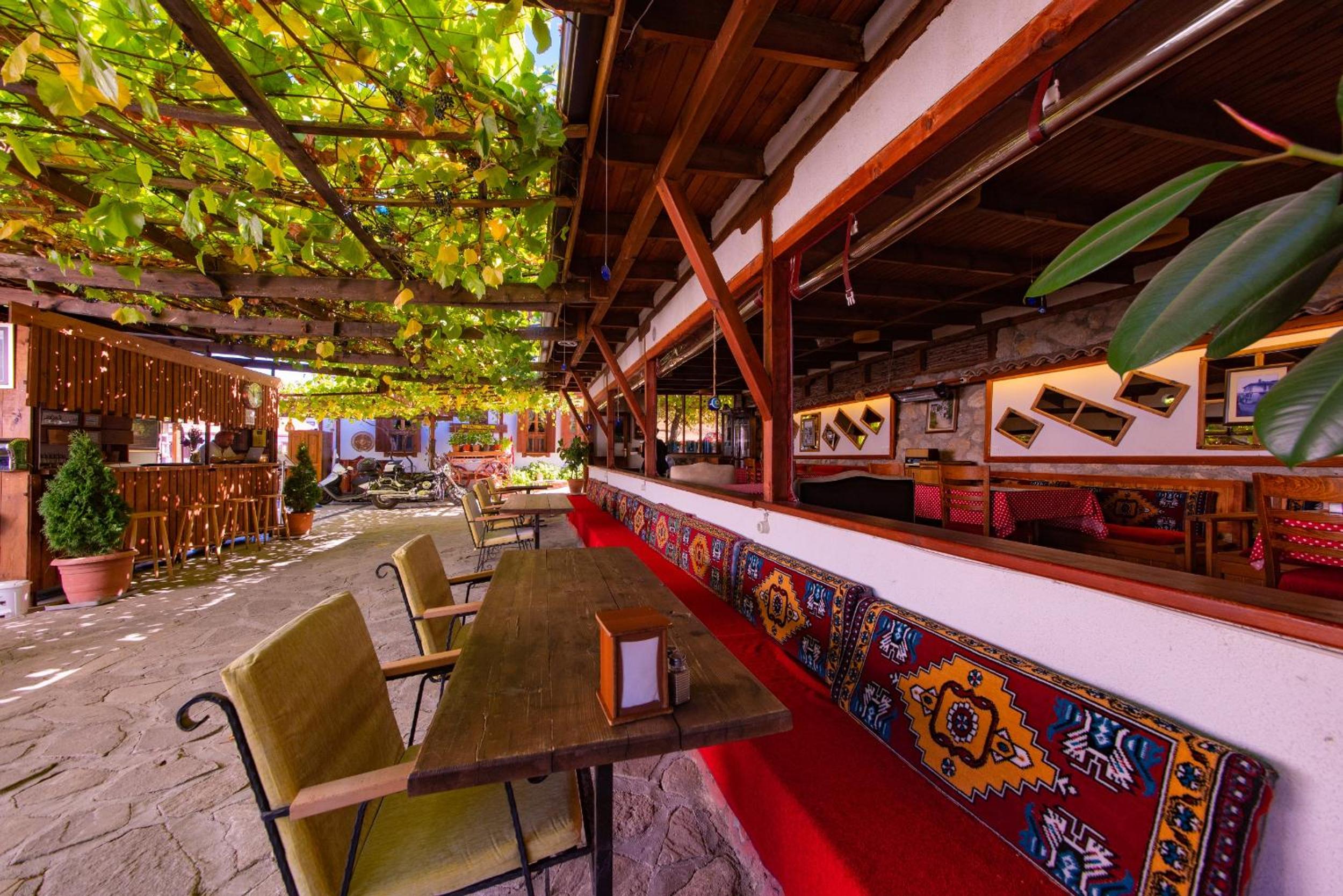 Cesmeli Konak Hotel 43/55