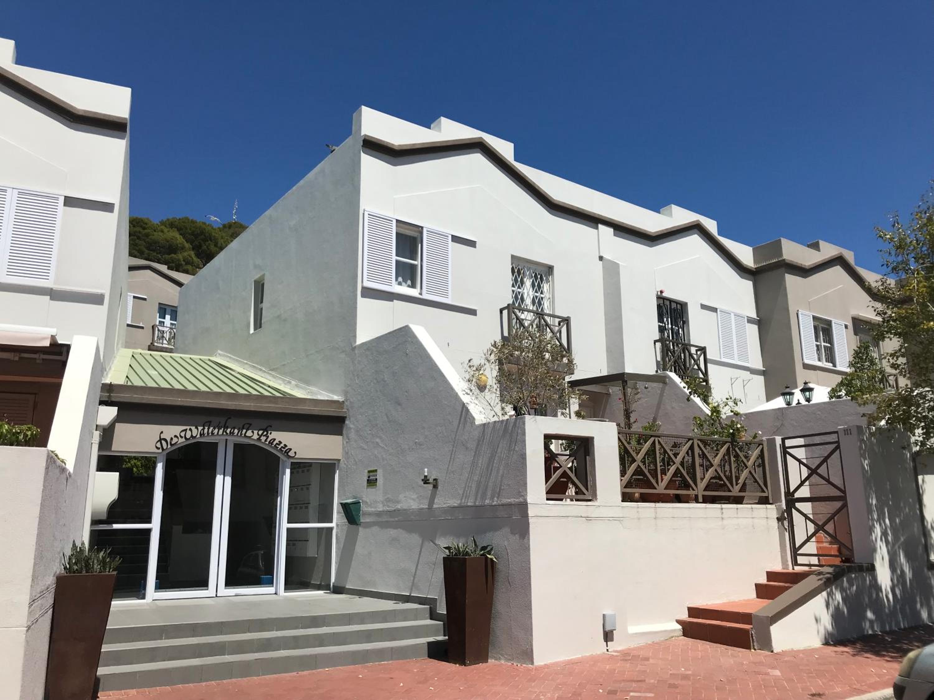 De Waterkant Piazza Apartments 4/44