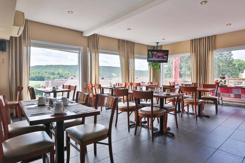 Hotel Le Versailles 32/46