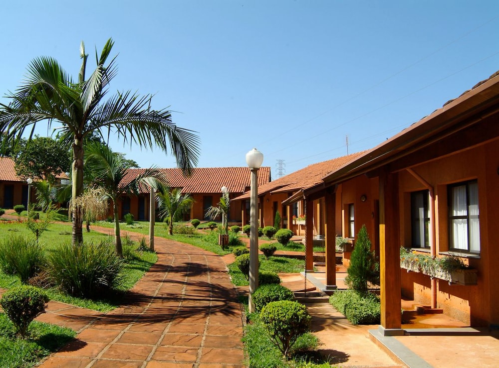 Hotel Estancia Barra Bonita 48/50