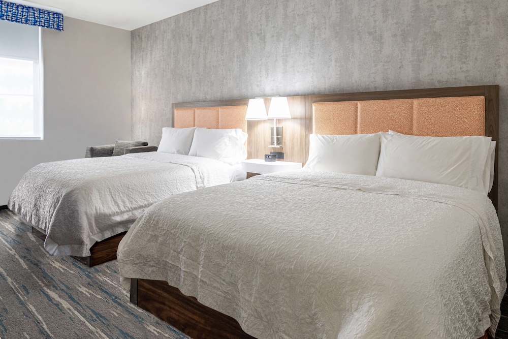 Hampton Inn Knoxville West At Cedar Bluff 15/50