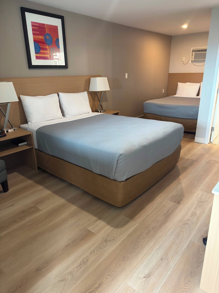 Parkway Motel & European Lodges 22/64