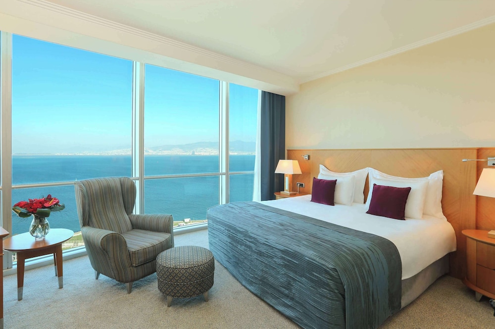 STANDARD, KING BED, SEA VIEW