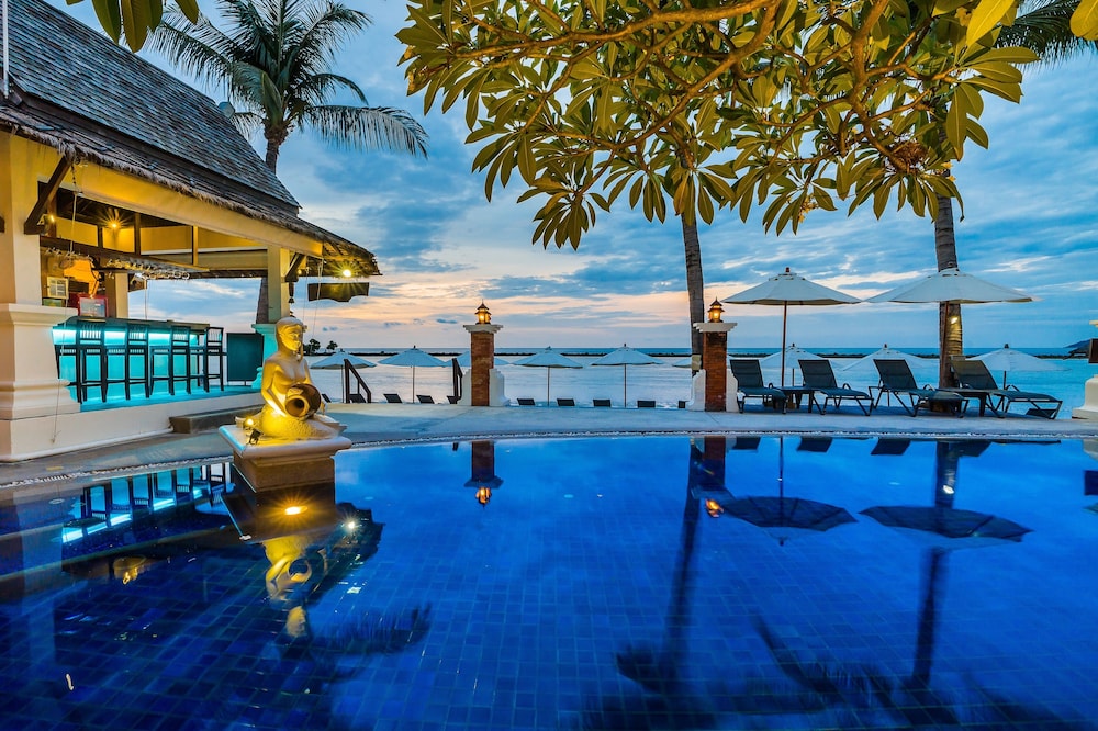 Dara Samui Beach Resort - Adults Only 68/72