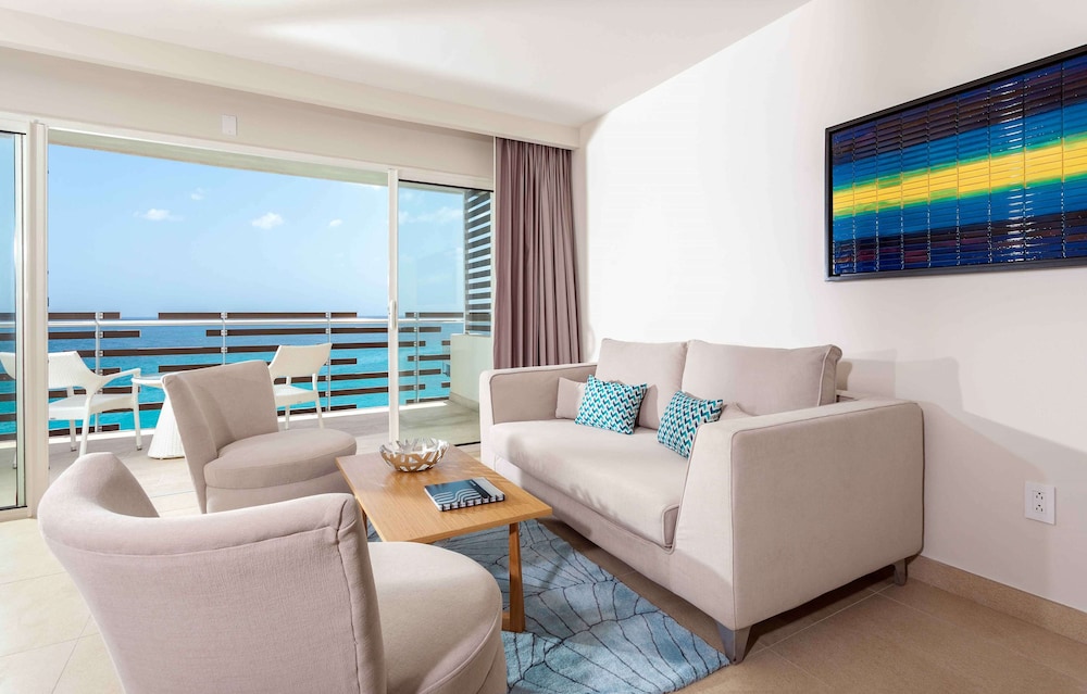 Sonesta Ocean Point Resort - Adults Only 31/50
