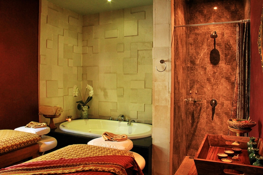 The Wolas Villas And Spa 72/73