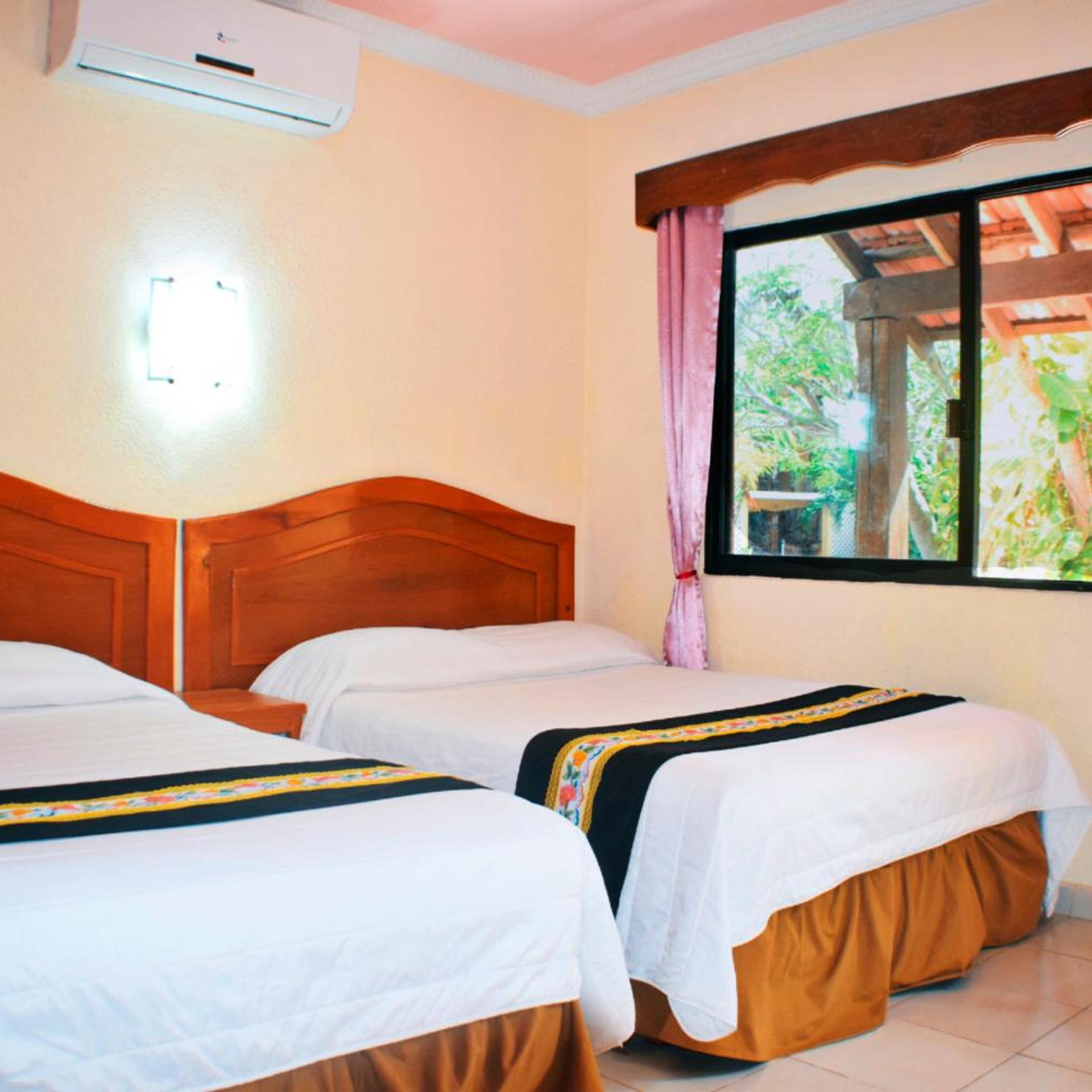Hotel Hacienda Sanchez 11/69