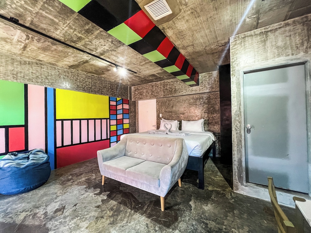 D522 Hostel at Kiener Hills - Near Cebu Airport 36/39