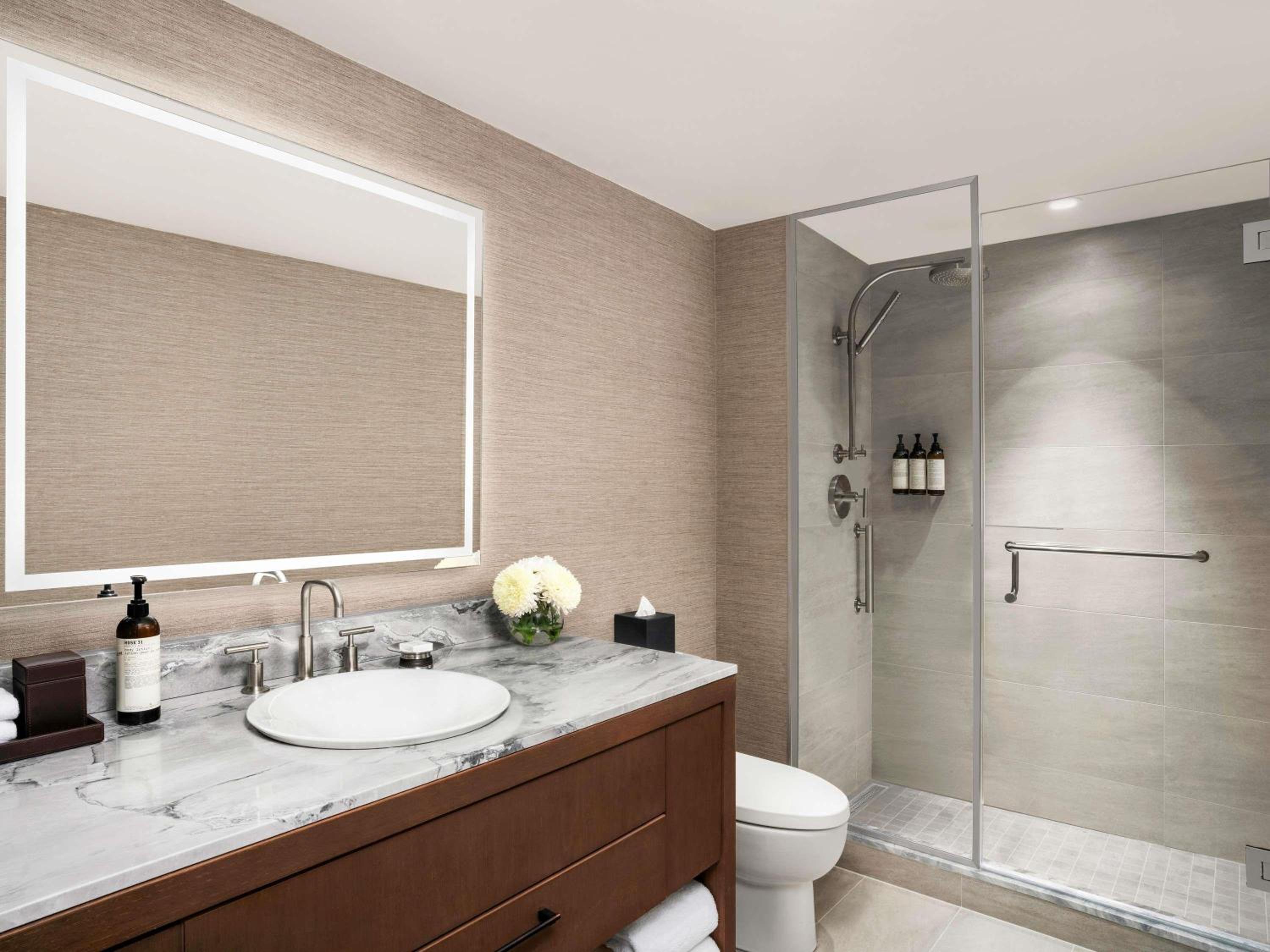 1 Bedroom, Residence, Queen Bed, Village View, Sofa