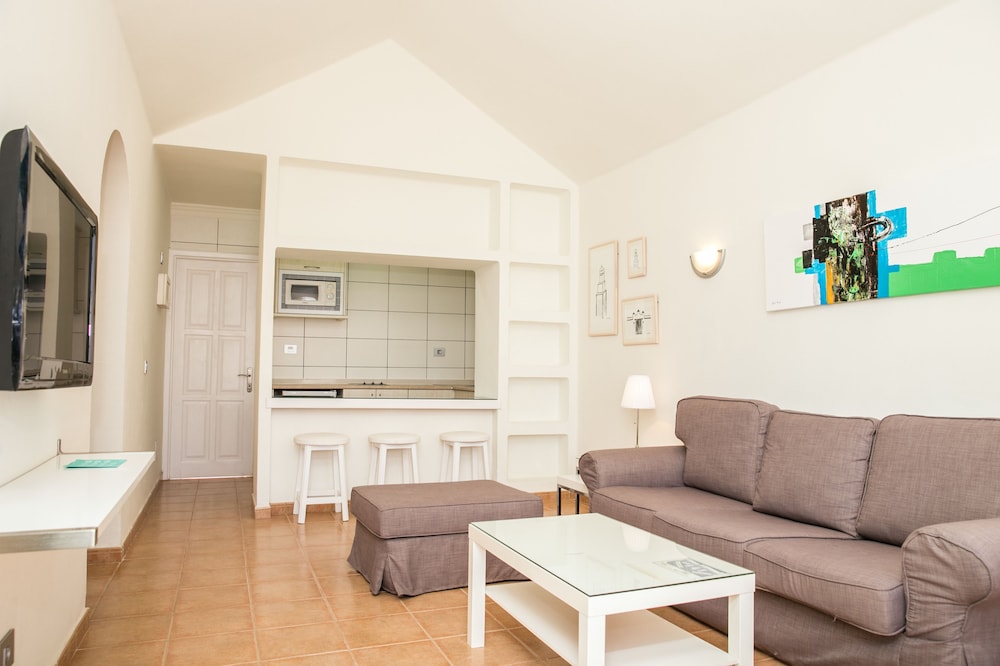 Apartamentos LIVVO Las Gaviotas 28/65
