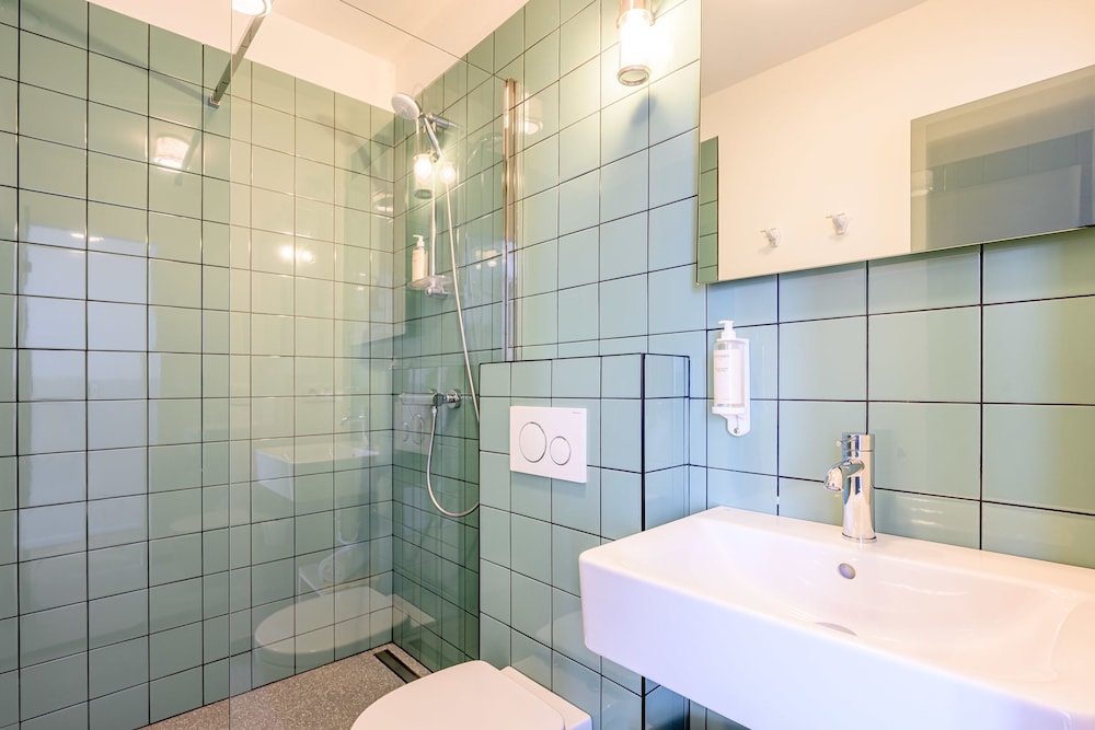 Hotel A La Grande Cloche 54/58