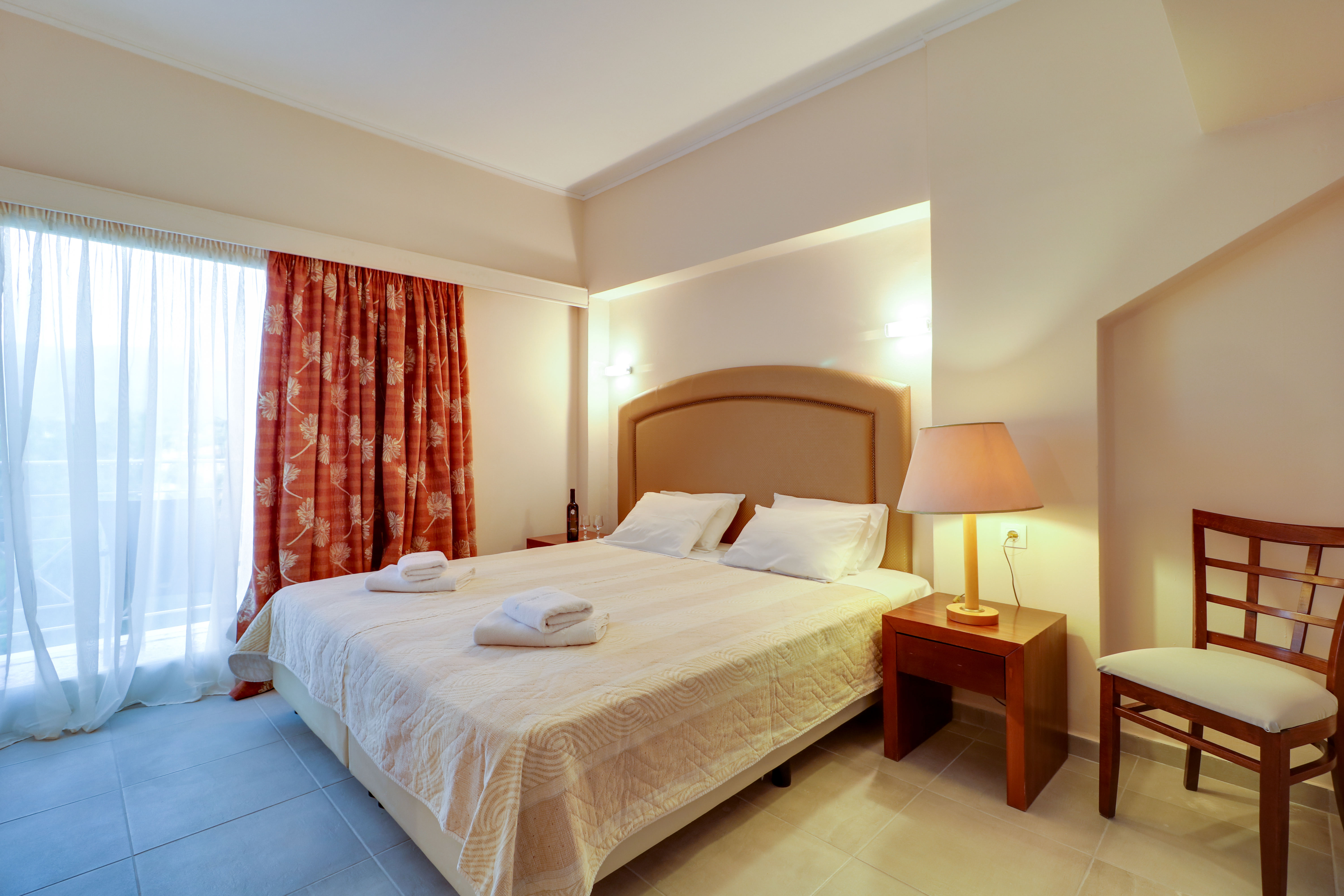 2 BEDROOMS, FAMILY SUITE