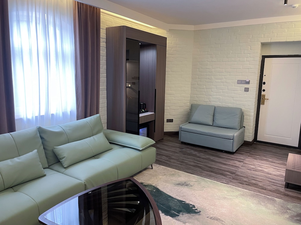 Hl 309 Hotel 38/55