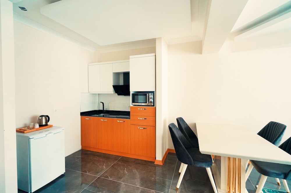 Continent Luxury Suites Sakarya 21/24