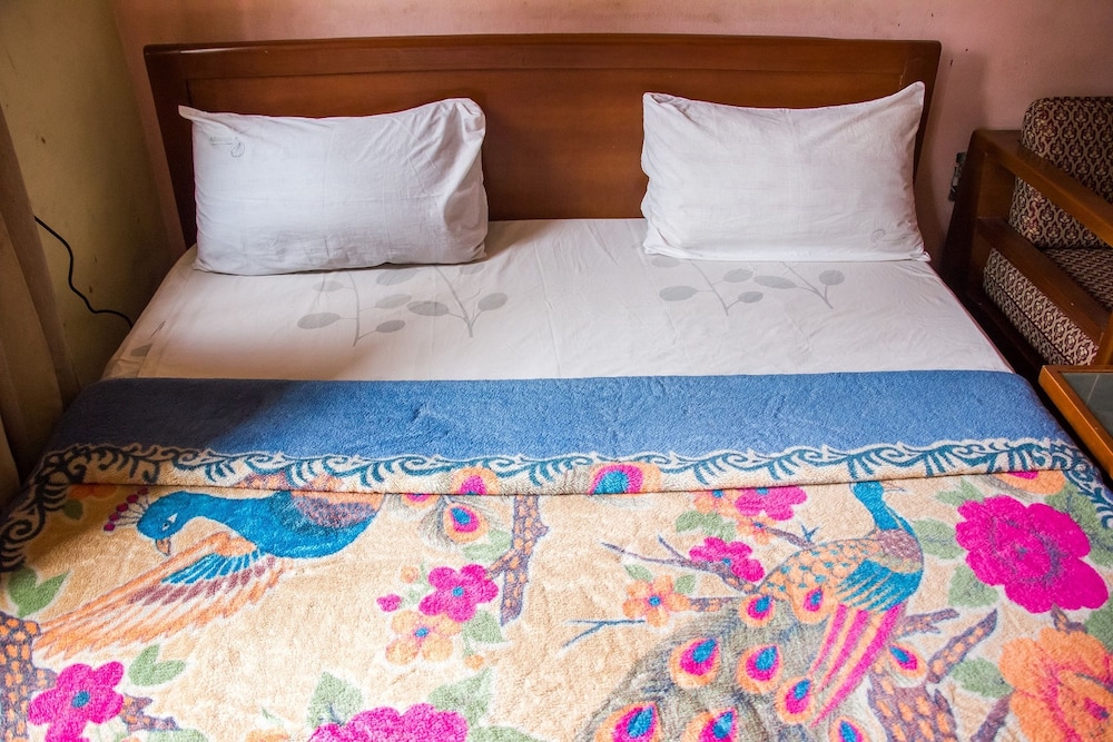 Allonze Hotel 5/35