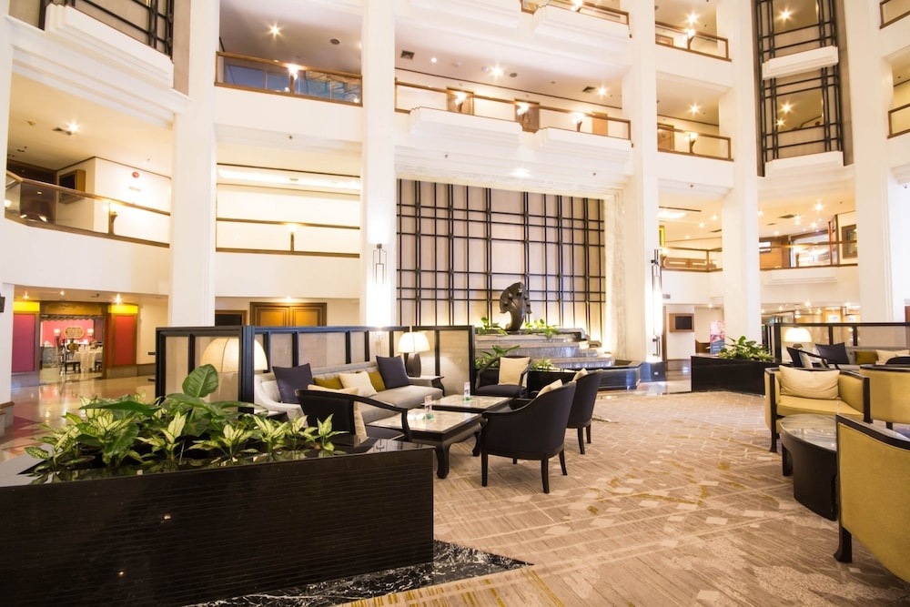 Sima Thani Hotel 40/50