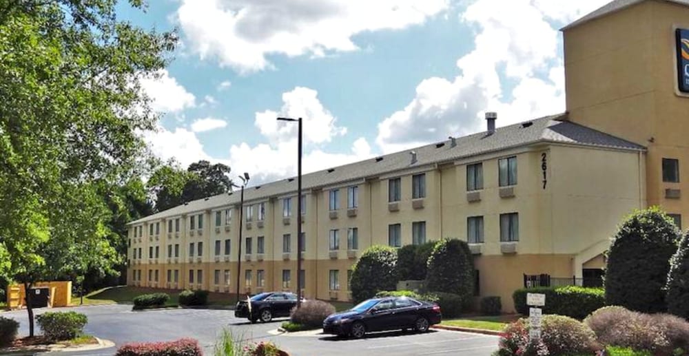 北罗利伊克诺套房酒店(Quality Inn & Suites Raleigh North) 图片3