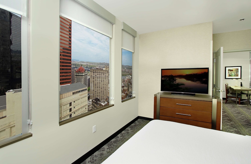 Embassy Suites By Hilton Pittsburgh Downtown 6/57