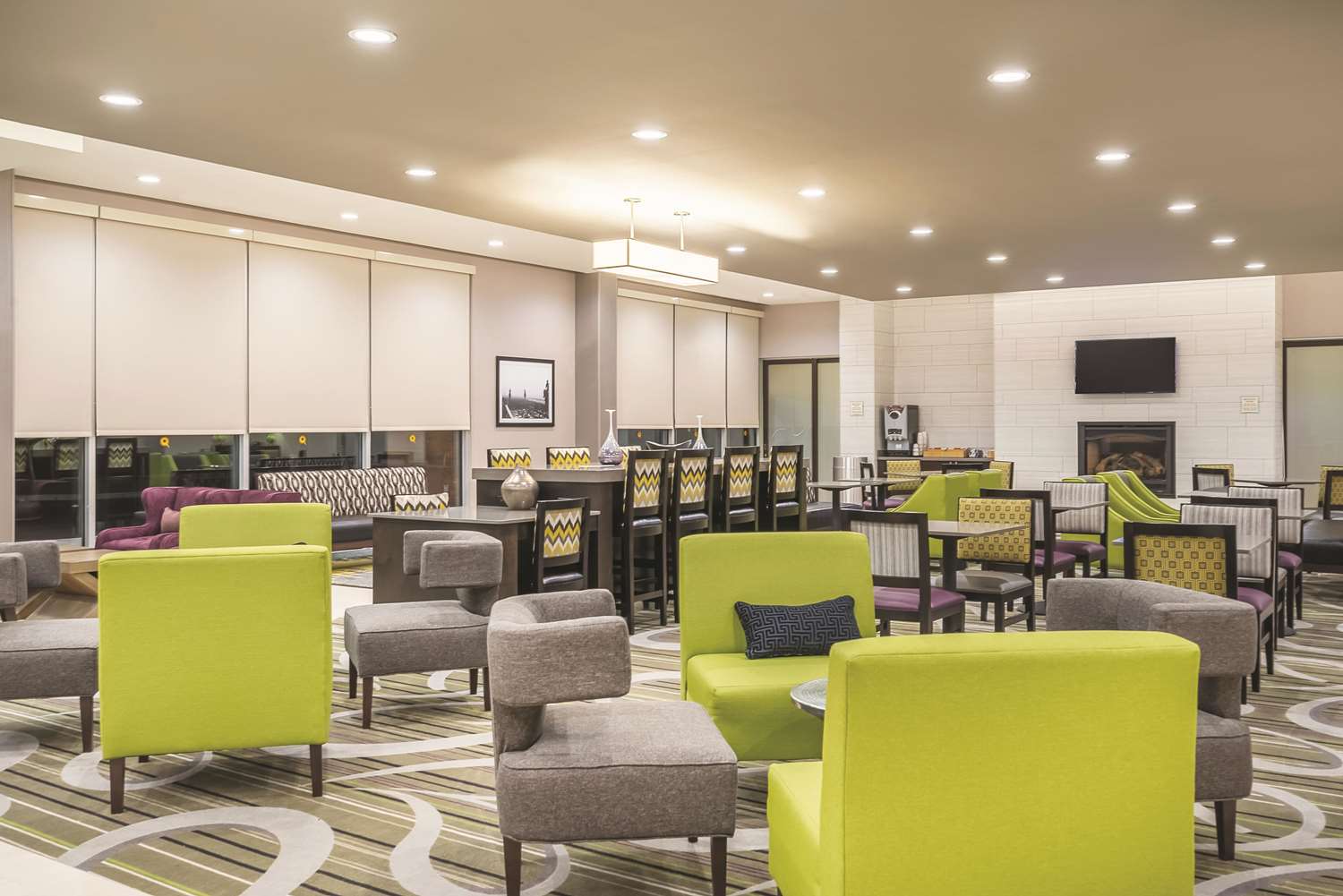 La Quinta Inn And Suites By Wyndham Clifton Park 17/21