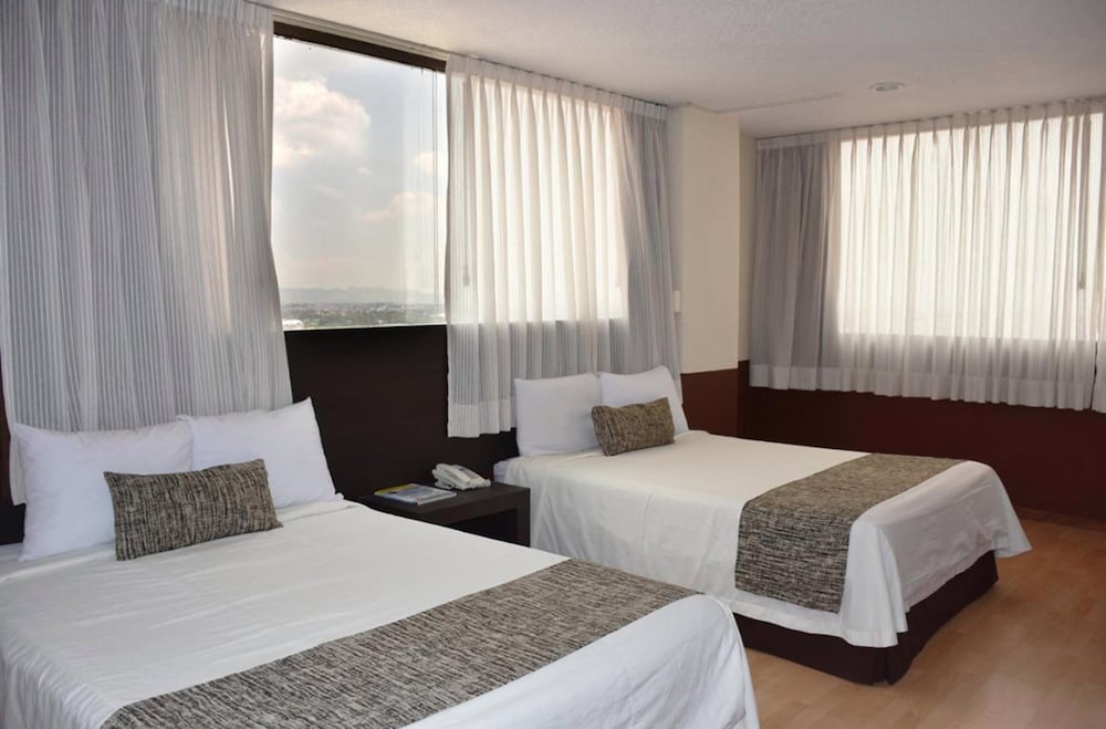 Puebla Inn Express 11/60