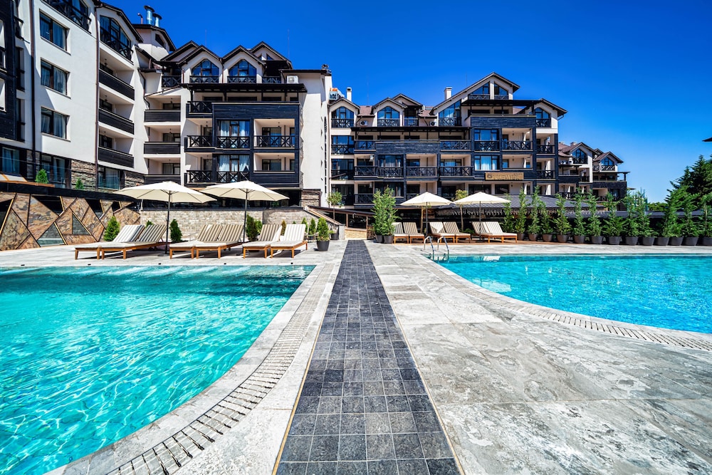 Premier Luxury Mountain Resort 44/48