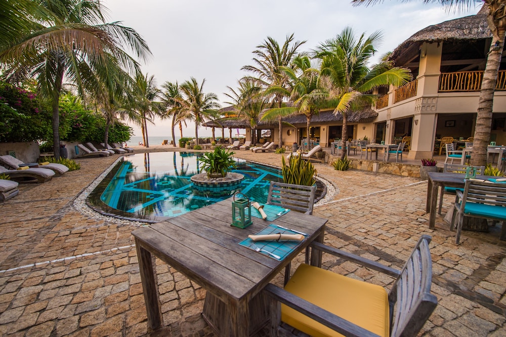 Sailing Club Resort Mui Ne 70/75
