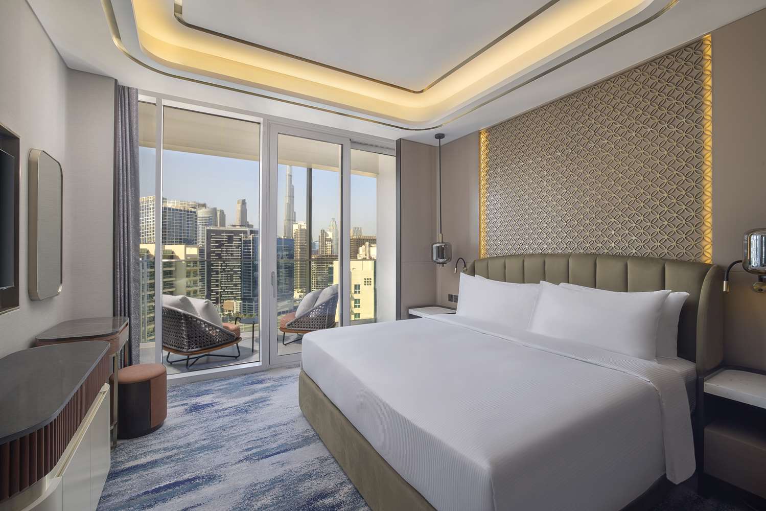 1 Bedroom, Superior, Suite, King Bed, Burj Khalifa View