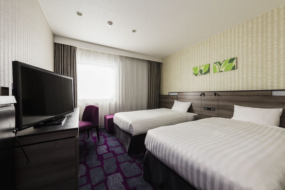 ROOM, TWIN BEDS, SMOKING