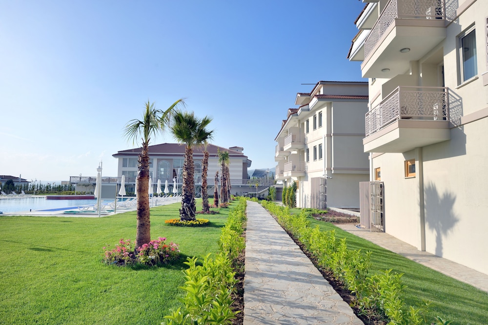 Adempira Termal Spa Hotel 71/74