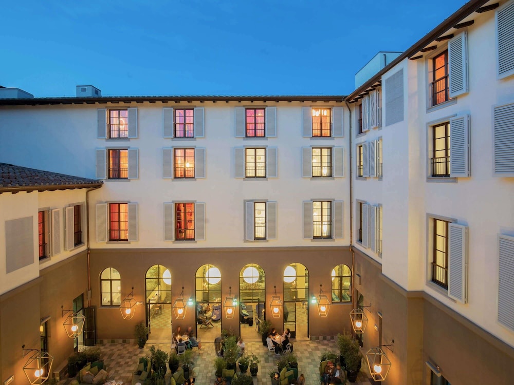 25hours Hotel Piazza San Paolino 7/60