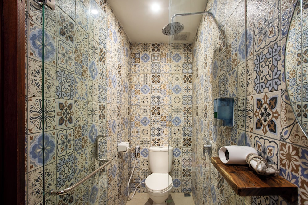 Radea Villa 57/61