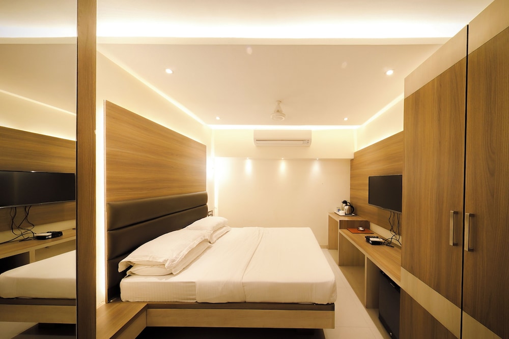 Shivam Hotel 19/58