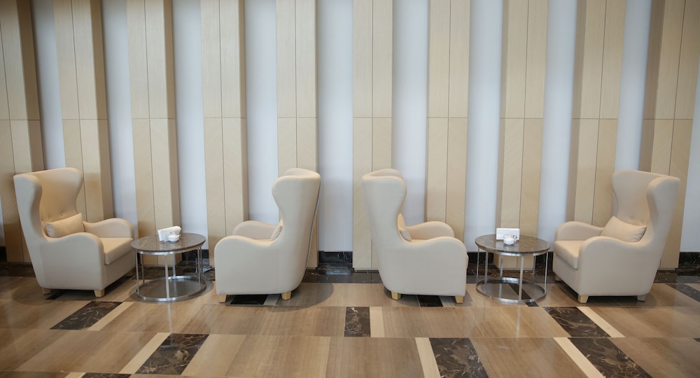 THE ANKARA HOTEL 34/65