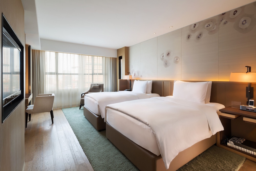 The East Hotel 7/50