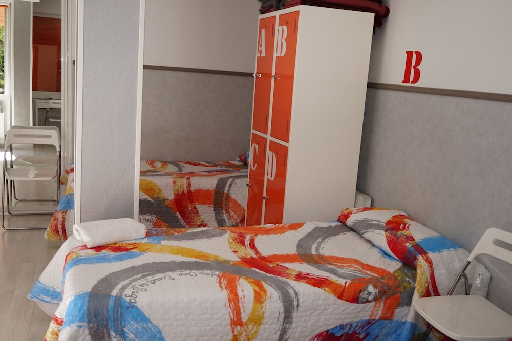 Far Home Hostel 38/71