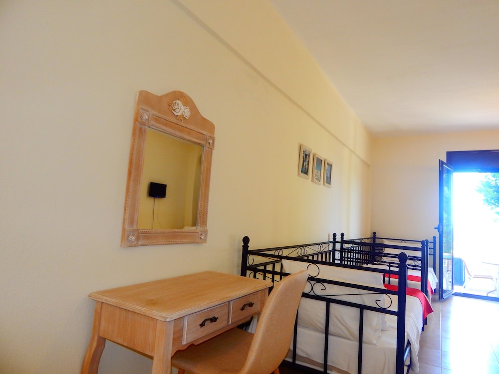 Kripis Studio Paliouri 19/44