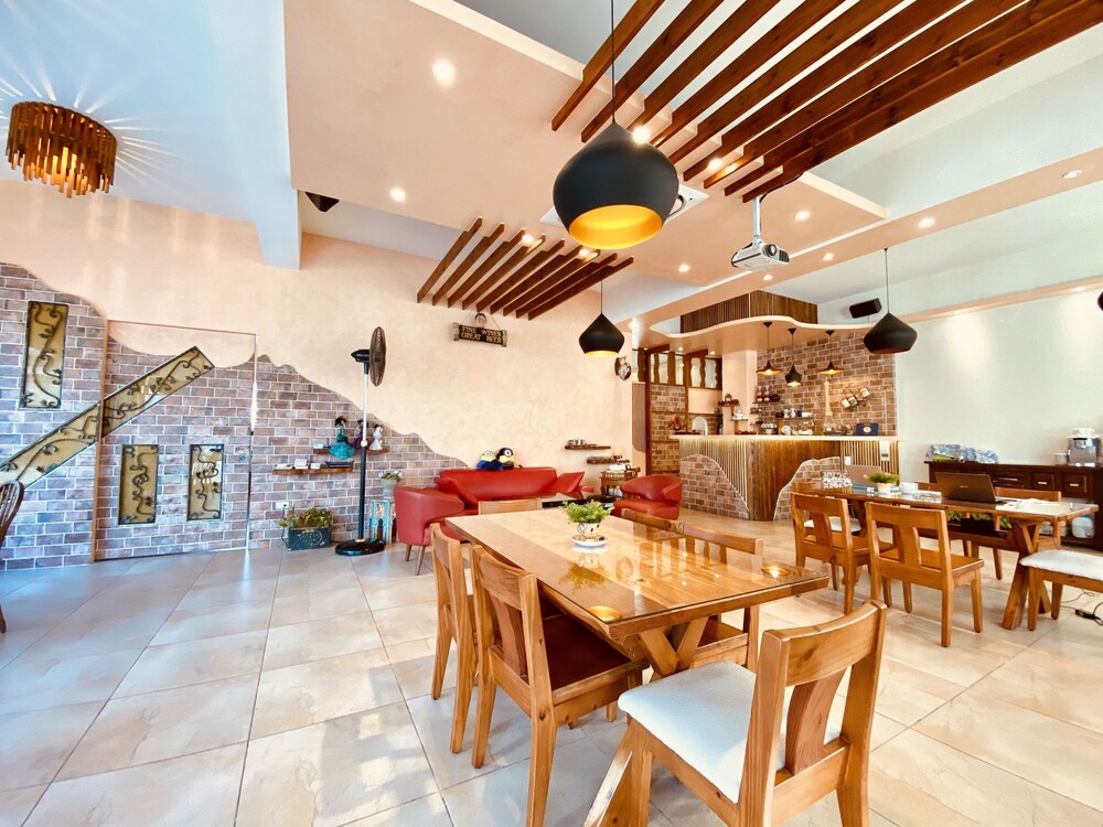 Tang Villa 42/50